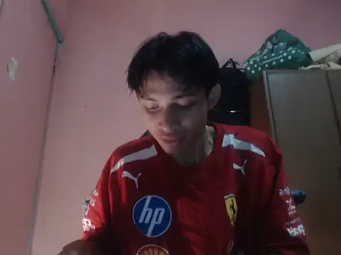 Snapshot of Kyoshi_19 chatting on August 6, 2026, 10:10 am Kyoshi 19 online show from August 6, 2026, 10:10 am