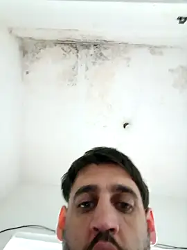 Snapshot of davidrojo1984 chatting on February 26, 2026, 8:47 am davidrojo1984 online show from February 26, 2026, 8:47 am