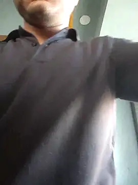 Snapshot of _Danny__ chatting on February 12, 2026, 5:40 am Danny online show from February 12, 2026, 5:40 am