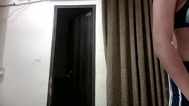 Snapshot of Aarohi_An chatting on June 21, 2026, 1:50 pm Aarohi An online show from June 21, 2026, 1:50 pm