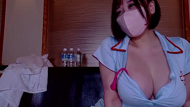 miyuki105 online show from November 2, 2025, 6:40 am