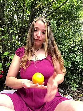 sashapulse online show from October 18, 2025, 9:39 pm