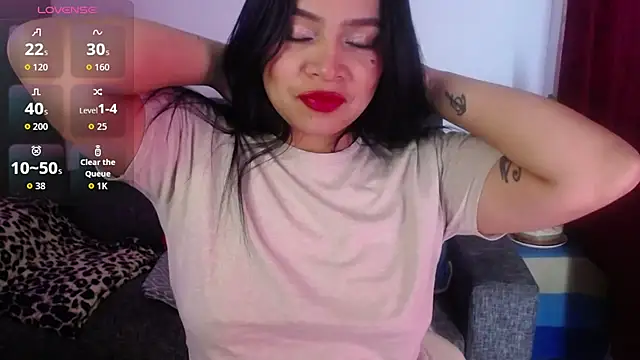 Snapshot of Sara_cute92 chatting on February 8, 2026, 4:54 am Sara cute92 online show from February 8, 2026, 4:54 am