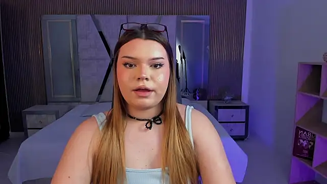 Maxxxine1 online show from October 10, 2025, 3:24 pm