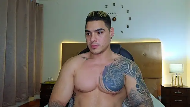 Snapshot of Steven_Velez chatting on November 12, 2025, 1:54 am Steven Velez online show from November 12, 2025, 1:54 am