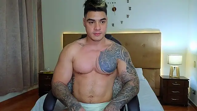 Snapshot of Steven_Velez chatting on December 17, 2025, 2:16 am Steven Velez online show from December 17, 2025, 2:16 am