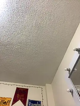 Sallem Pink online show from October 12, 2025, 12:06 pm