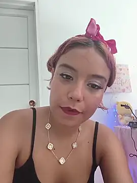 TamaraMera online show from April 26, 2026, 8:17 pm