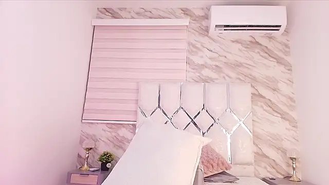 Snapshot of cataleya_ebony_ chatting on March 13, 2026, 3:22 am cataleya ebony online show from March 13, 2026, 3:22 am