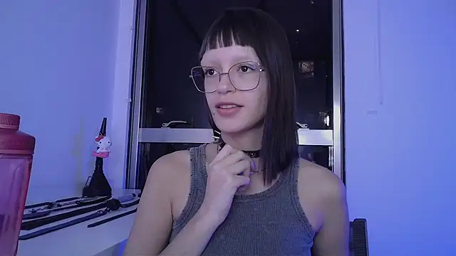 Snapshot of nina_kink chatting on November 4, 2025, 10:57 pm nina kink online show from November 4, 2025, 10:57 pm