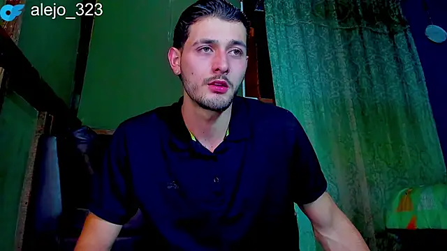 Snapshot of alejo__323__ chatting on May 6, 2026, 2:37 am alejo 323 online show from May 6, 2026, 2:37 am