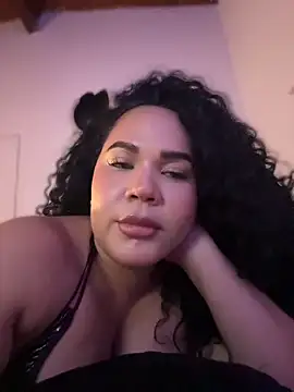 kristal benet online show from June 18, 2026, 6:46 pm