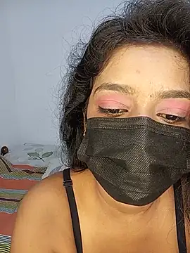 Darkchocosl8 online show from July 7, 2026, 1:14 pm