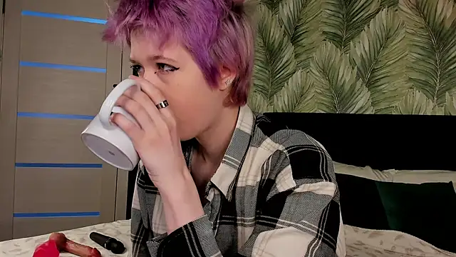 CarolineRichter online show from November 13, 2025, 3:10 am