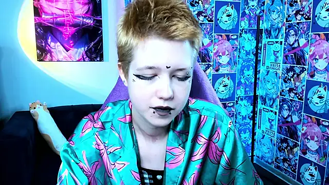 CarolineRichter online show from September 14, 2025, 4:51 pm