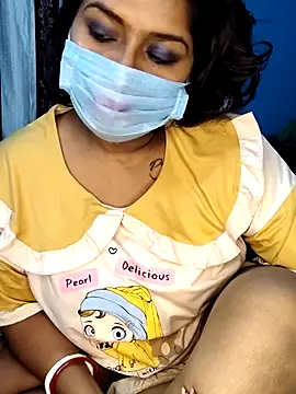 Naughty-Chaaya online show from February 5, 2026, 5:20 pm