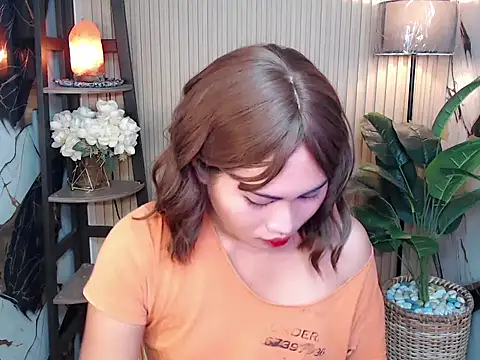 sluttyprincess0 online show from February 12, 2026, 10:53 pm