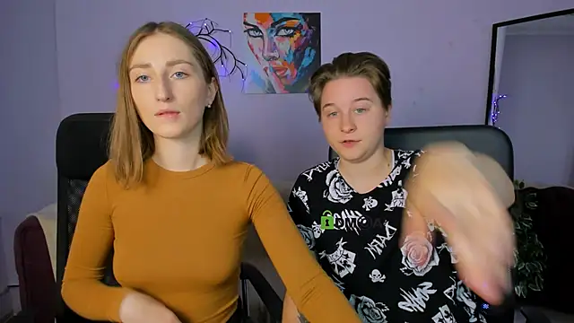 eva smiith  online show from October 2, 2025, 6:06 am