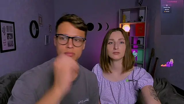 eva smiith  online show from September 11, 2025, 6:13 am