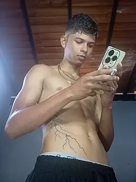 Snapshot of God_Eros_23cm chatting on March 25, 2026, 6:18 pm God Eros 23cm online show from March 25, 2026, 6:18 pm