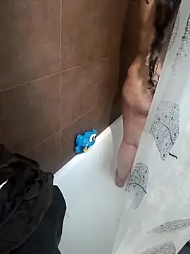 Klandestinxx online show from February 11, 2026, 9:09 am