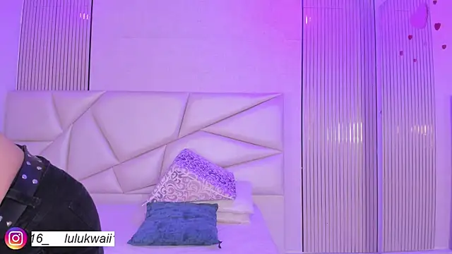 lulukawai16 online show from June 9, 2026, 7:04 pm