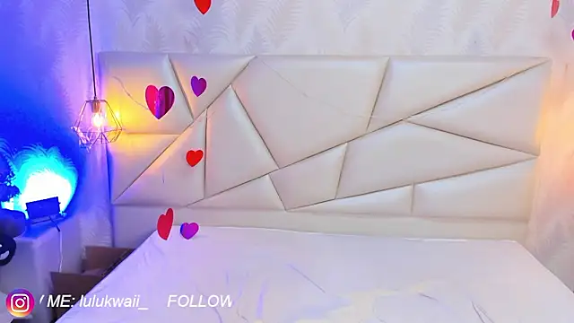 lulukawai16 online show from February 25, 2026, 7:14 pm