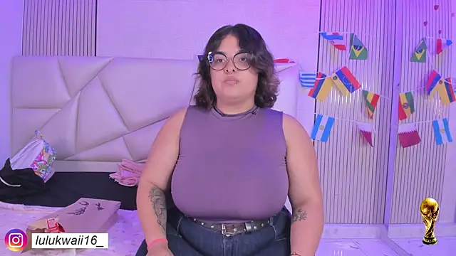 lulukawai16 online show from June 23, 2026, 7:01 pm