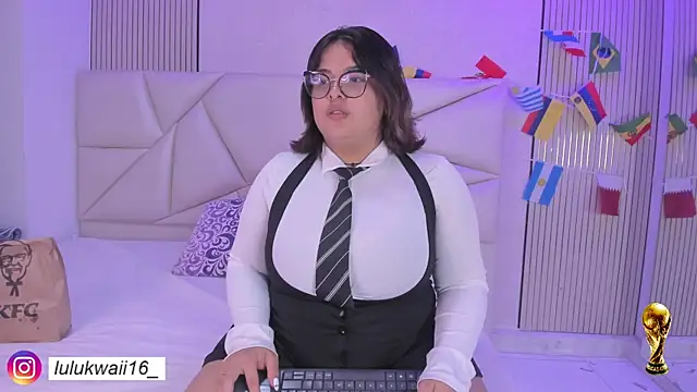 lulukawai16 online show from June 20, 2026, 7:08 pm