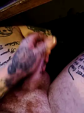 Snapshot of WTCMclovin chatting on March 27, 2026, 6:53 pm WTCMclovin online show from March 27, 2026, 6:53 pm