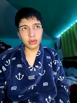 Snapshot of pabonsito chatting on September 24, 2025, 2:18 am pabonsito online show from September 24, 2025, 2:18 am