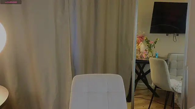 Snapshot of emilyshepar_d chatting on September 11, 2025, 2:11 am emilyshepar d online show from September 11, 2025, 2:11 am