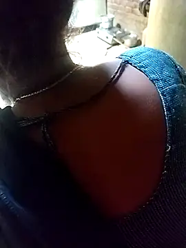 RAYI Queen 4 online show from October 29, 2025, 5:50 am