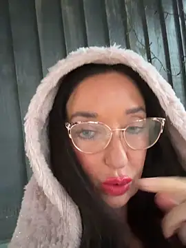 Kinky-CarlaXX online show from May 4, 2026, 7:17 pm