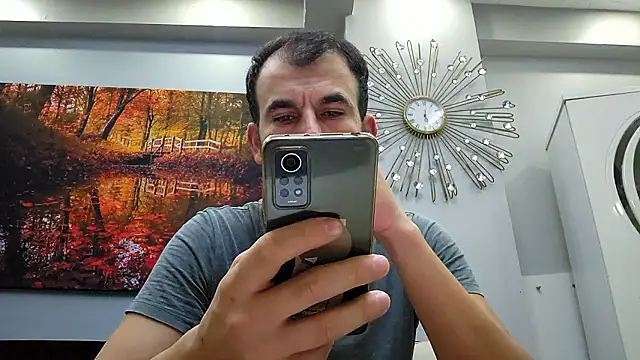 Apooabe online show from January 5, 2026, 9:51 pm