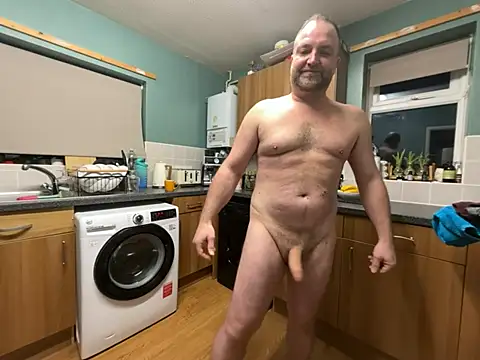 Snapshot of Dilfcam101 chatting on February 7, 2026, 6:54 am Dilfcam101 online show from February 7, 2026, 6:54 am