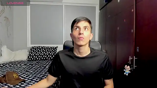 Noxx starkK online show from November 16, 2025, 11:41 pm