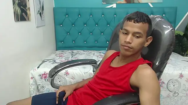 Rory castro online show from September 15, 2025, 10:32 pm