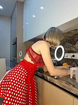 ThalinaFlame online show from February 6, 2026, 8:49 pm