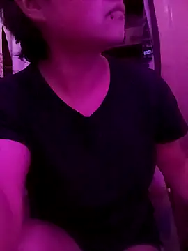 Ftm Bunny online show from November 9, 2025, 12:31 pm