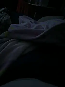 Snapshot of michael877675 chatting on January 12, 2026, 7:37 am michael877675 online show from January 12, 2026, 7:37 am