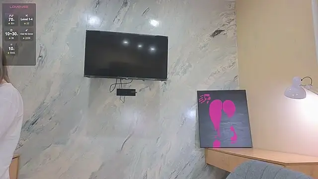 miss bubbles  online show from October 4, 2025, 12:23 am