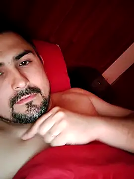 Bradd 32 online show from September 27, 2025, 5:08 pm