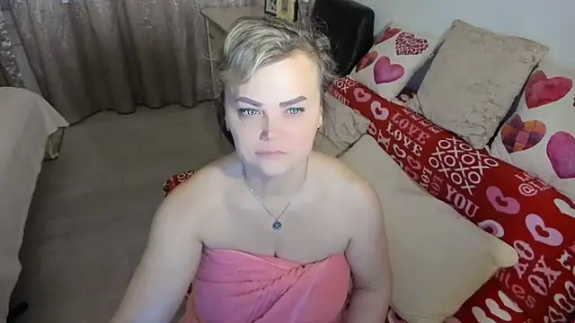 MildMature online show from April 30, 2026, 9:30 pm