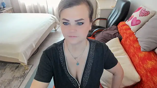 MildMature online show from June 24, 2026, 3:38 am