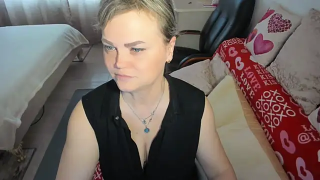 MildMature online show from June 14, 2026, 4:19 pm