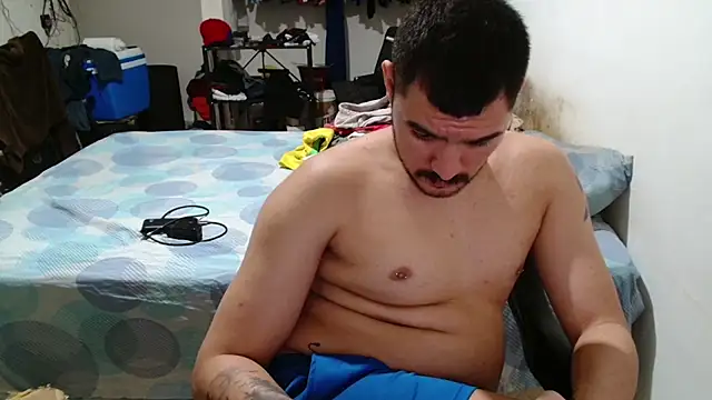 Leonino231 online show from February 24, 2026, 11:38 pm