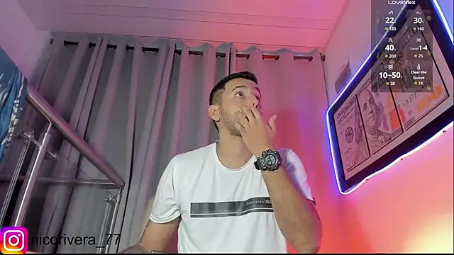 Snapshot of nico_rivera chatting on March 19, 2026, 3:17 am nico rivera online show from March 19, 2026, 3:17 am