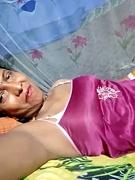 Savita992 online show from May 5, 2026, 9:29 pm