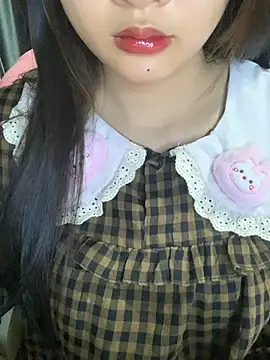 Linhtruong  online show from December 16, 2025, 4:50 am